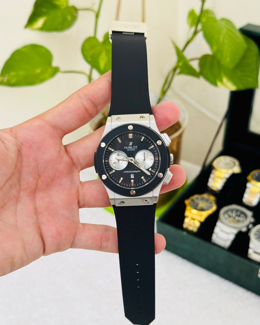 Classic Men’s Watch With Master Lock HB-04