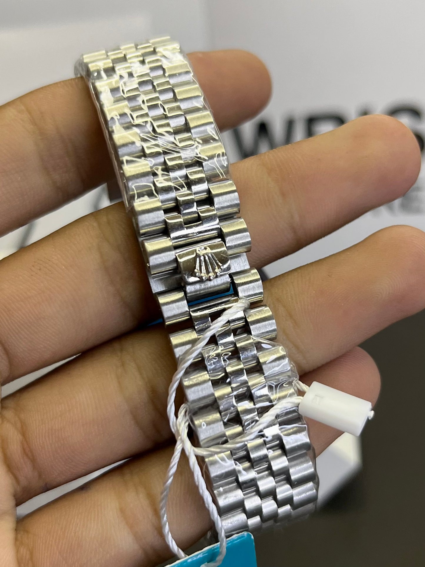 Rlx GMT