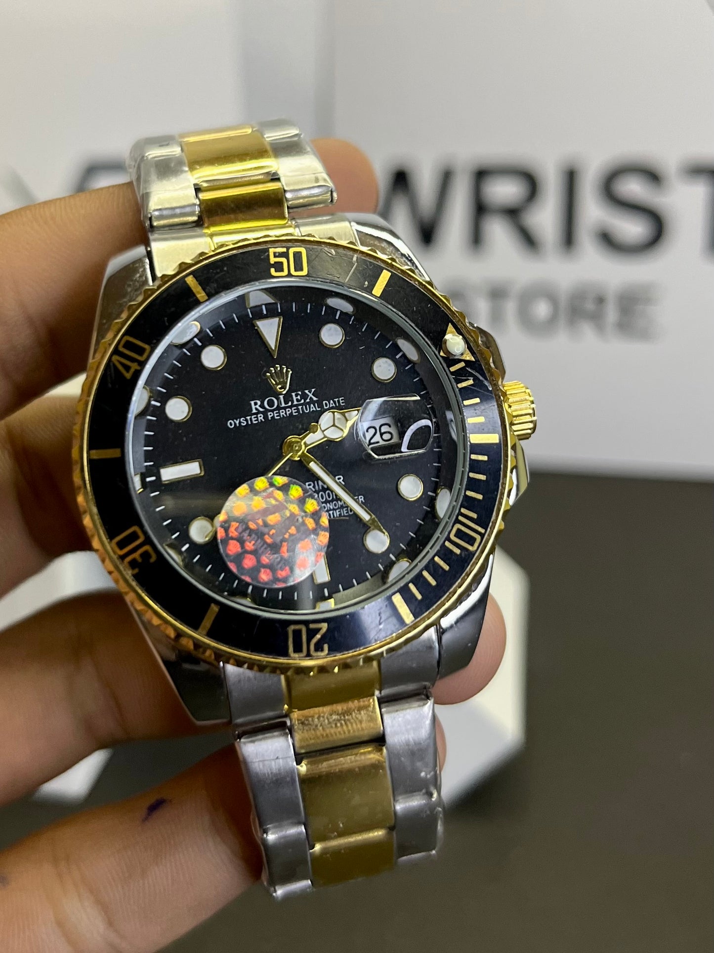 Rlx golden submariner