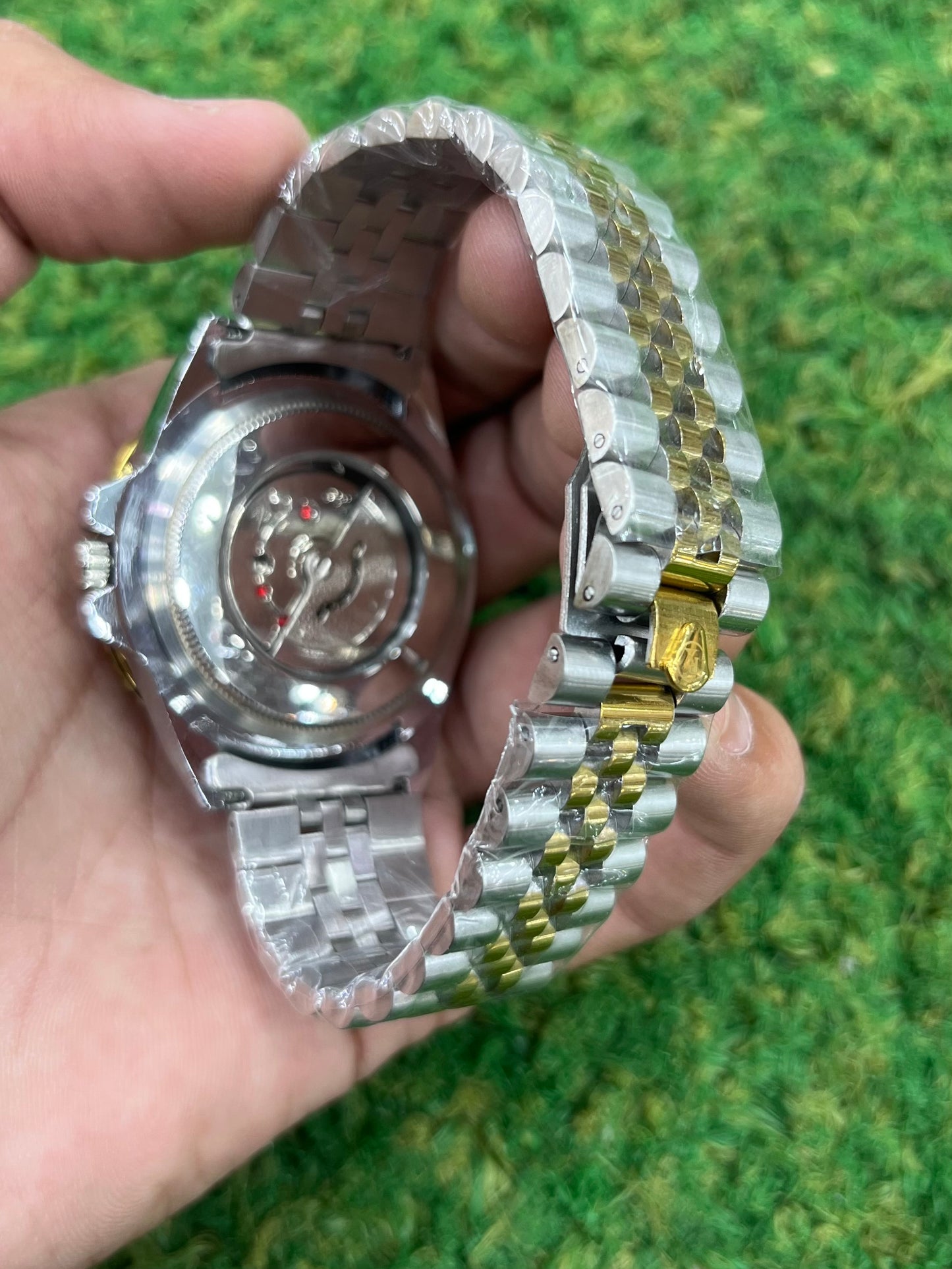 Semi-Auto Rlx GMT